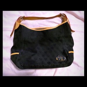 🚫SOLD🚫Dooney and Bourke shoulder bag